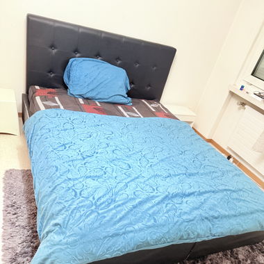 Bed with frame and mattress 