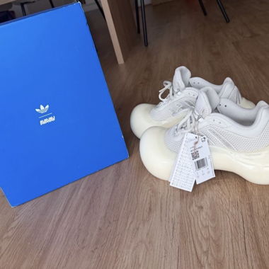 Baskets Adidas Moonrubber