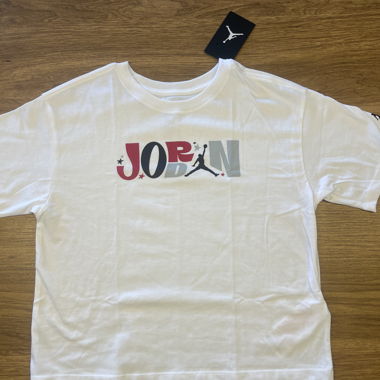 T-shirt Jordan blanc pour femmes et filles