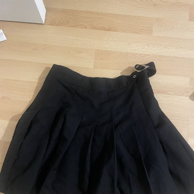 Black skirt
