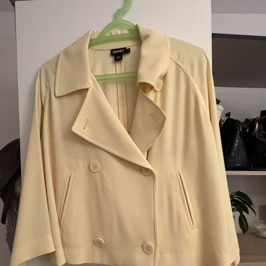 Veste légère jaune (DKNY)