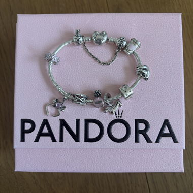 Pandora bracelet silver with charms
