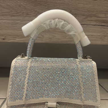 Neue Handtasche 