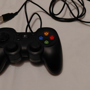 Logitech Gamepad F310 PC (NP 25 Fr)