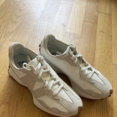 New balance 327
