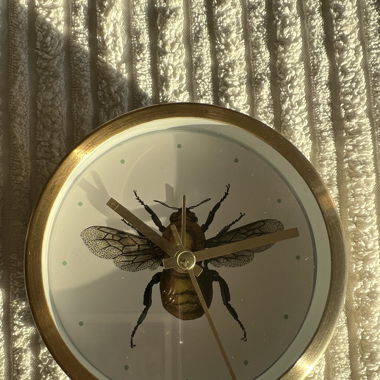 Horloge avec Abeille