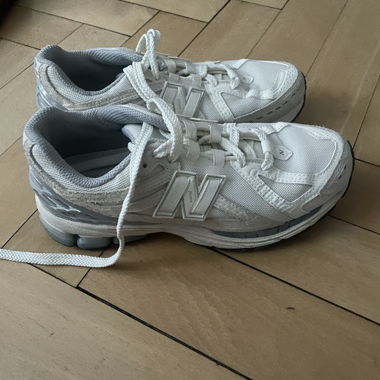 New Balance Sneakers