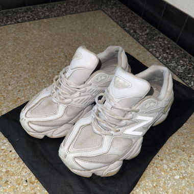 White New Balance Sneakers