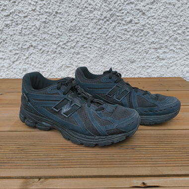New Balance 1906