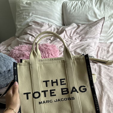 The Tote Bag medium
