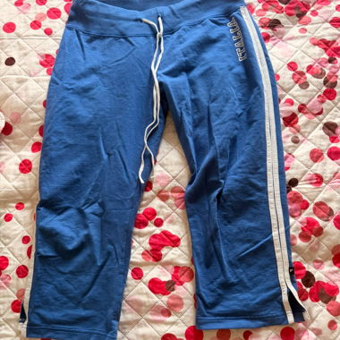 Blauer Trainingshose