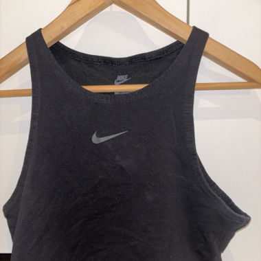 Sport BH Nike 