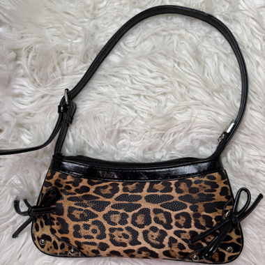 Baguette-Handtasche mit Leopardenmuster – neu