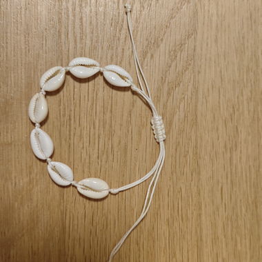 Muschelarmband weiss