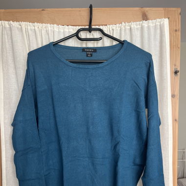 Dünner blauer Strickpulli aus Japan