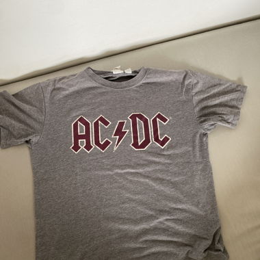 T-shirt AC/DC grigio