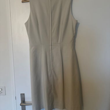 Robe fourreau beige H&M (taille 40)