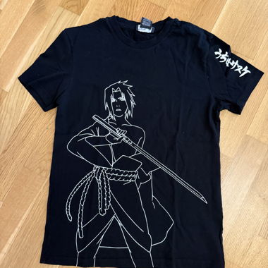 T-shirt Sasuke