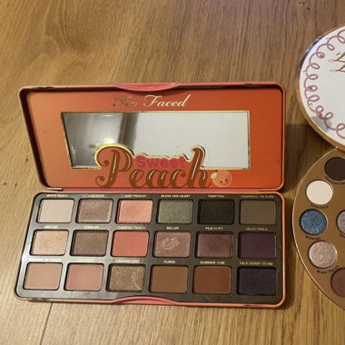 Too Faced Eyeshadow Palette Set - USED
