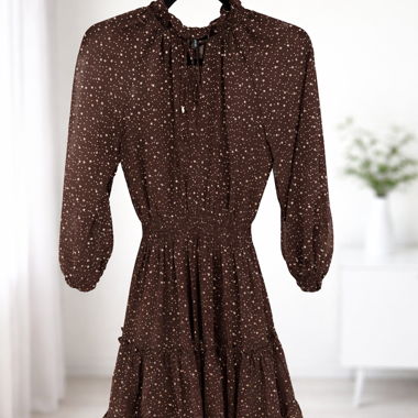 Braunes Sternen-Kleid