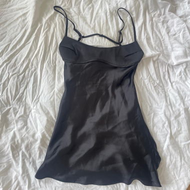 schwarzes Kleid Zara