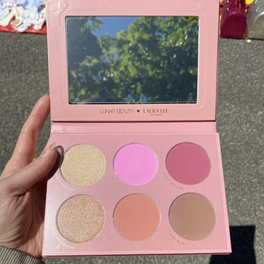 Palette blush’s 