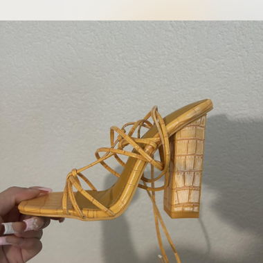 public desiré high heels