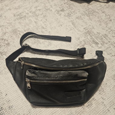 Calvin Klein Fannyback