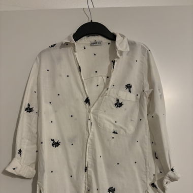 Bluse mit druck