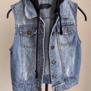 Gilet in denim da ragazza con cappuccio taglia S