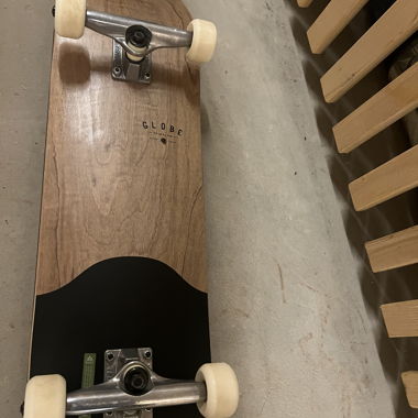 Skateboard