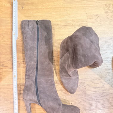 Bottes en daim marron à talon