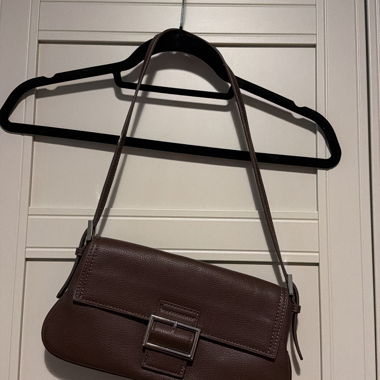 Piccola borsa in ecopelle marrone