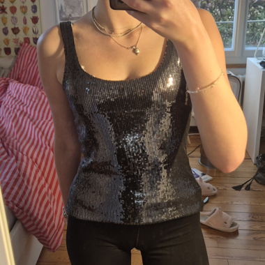 Top vintage nero con paillettes prodotto in Italia