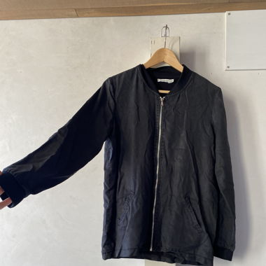 Leichte Jacke