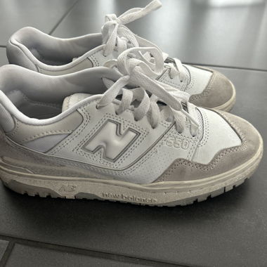 New Balance 550