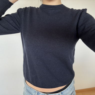 Maglione in lana blu scuro