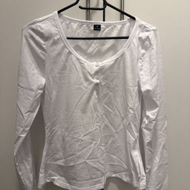 Maglia manica lunga bianca con abbottonatura