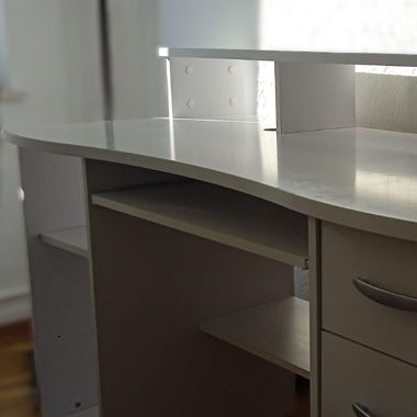 JONY USB Desk, 65x138x93cm white