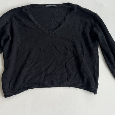 Brandy Melville crew neck knit