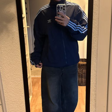 Navy blue Adidasjacke