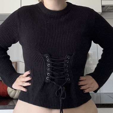 Pullover mit Schnürung