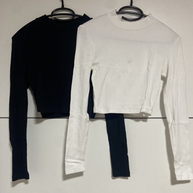 2 Long sleeve black & white 