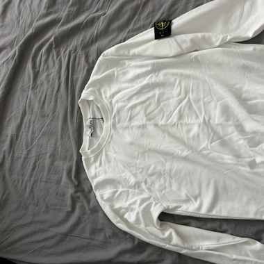 pull léger stone island