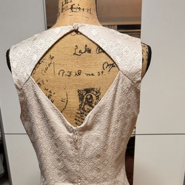 Bege Dress