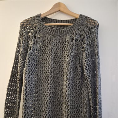 Pull Sandro taille 1