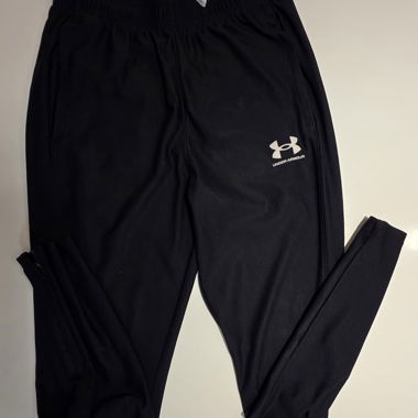 Sporthosen Under Armour 13/15 Jahre