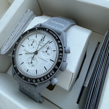 Omega x Swatch MoonSwatch Mission to the Moon