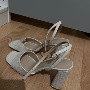 High Heels von Mango