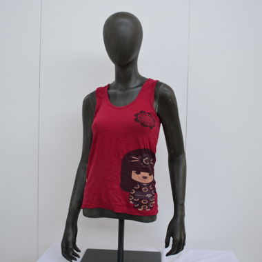 Rotes Tanktop mit Print